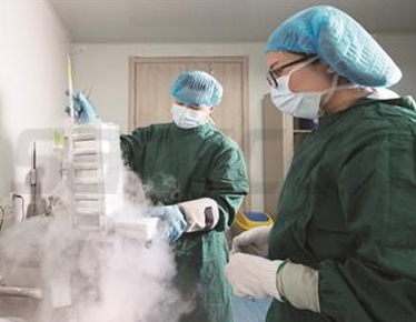 細(xì)胞為什么需要凍存在液氮罐中,利用液氮罐凍存細(xì)胞有什么好處？(圖1)